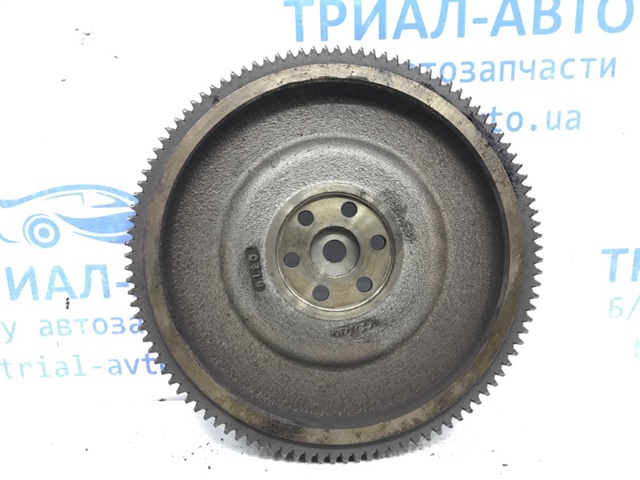 Маховик двигуна 232002B000 HYUNDAI