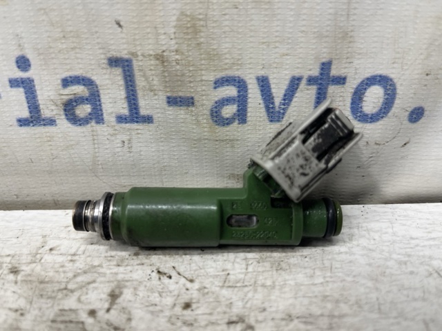 Форсунка паливна 2320922040 TOYOTA