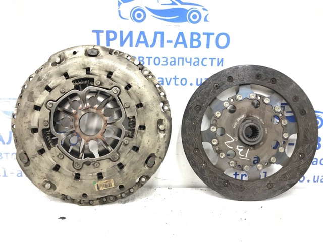 Зчеплення в зборі 2335400QAN NISSAN