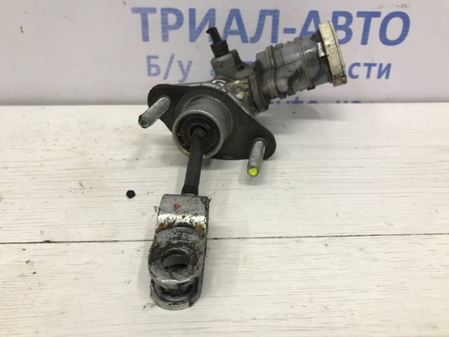 Циліндр зчеплення, головний 2345A015 MITSUBISHI