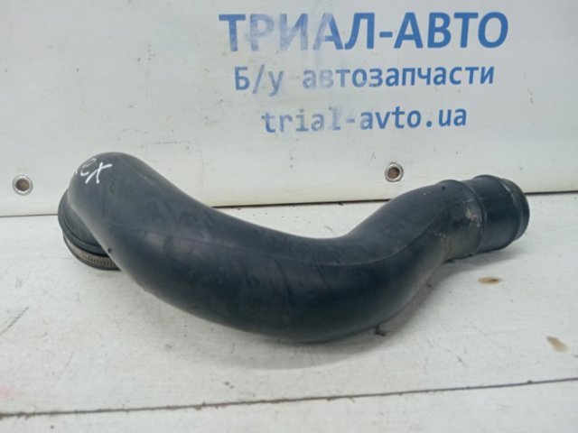 Шланг/патрубок интеркуллера 2373008406 SSANG YONG