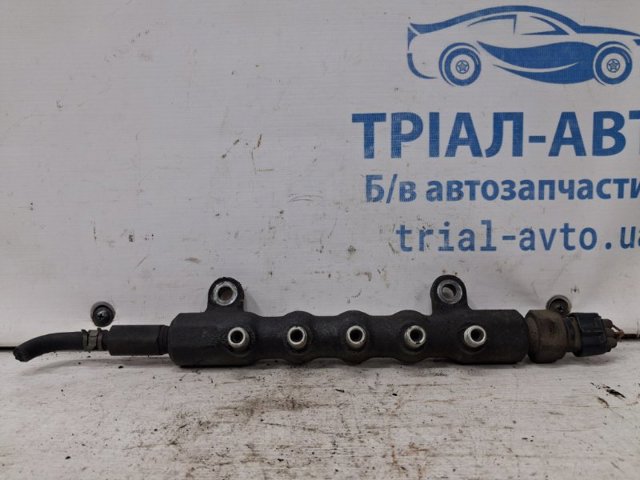 Розподільник палива 238100R010 TOYOTA