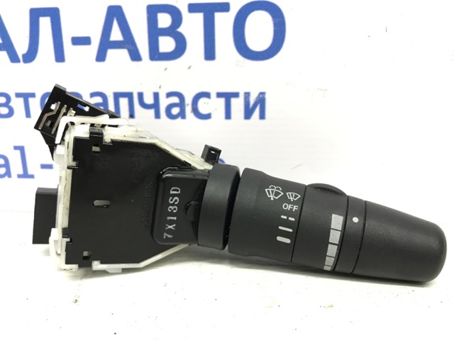 Перемикач підрульовий, правий 25260EM00E NISSAN