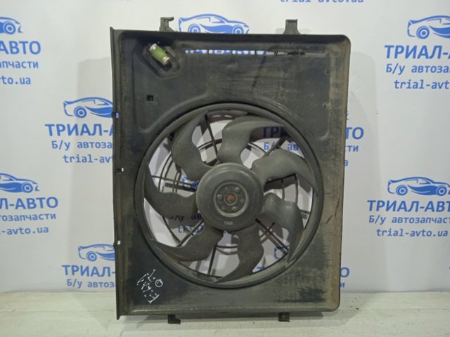 Диффузор с вентилятором радиатора hyundai б/у оригінал, гарантія на запчастини 253802H051