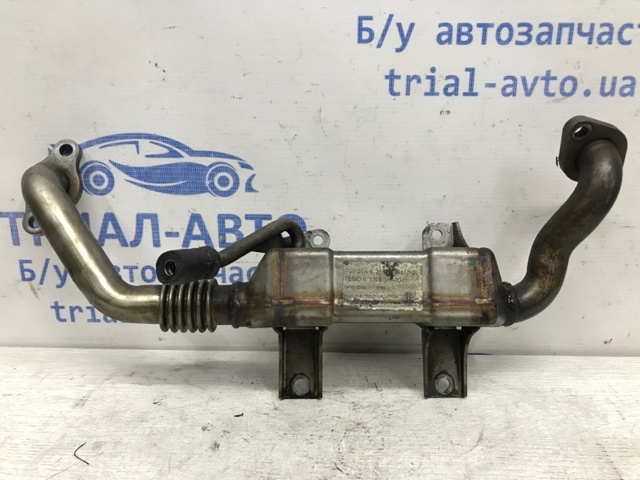 Радіатор системи рециркуляції ОГ 256800R010 TOYOTA