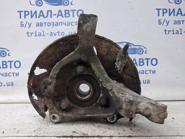 Цапфа поворотного кулака 25944109 GM