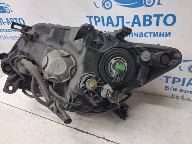 Основна фара - вставка 260104CC0C NISSAN