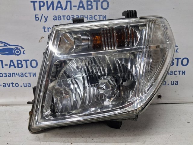 Блок фара ліва 26060EB380 NISSAN