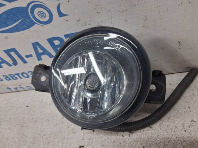 Протитуманка права 261508994A NISSAN