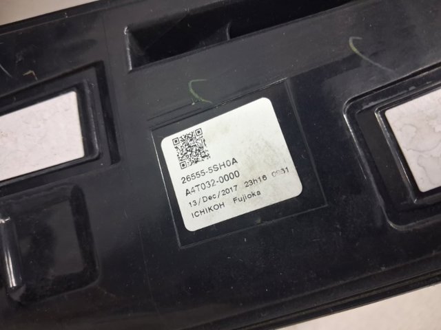 Ліхтар задній лівий 265555SH0A NISSAN