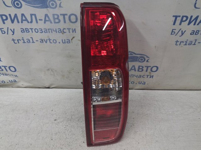 Ліхтар задній лівий 26555EB38A NISSAN