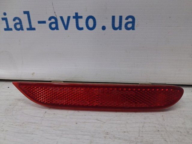 Відбивач бампера заднього правий 26560JJ90A NISSAN