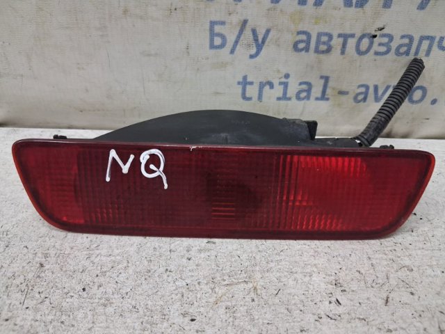 Задня противотуманка 26580JD00B NISSAN