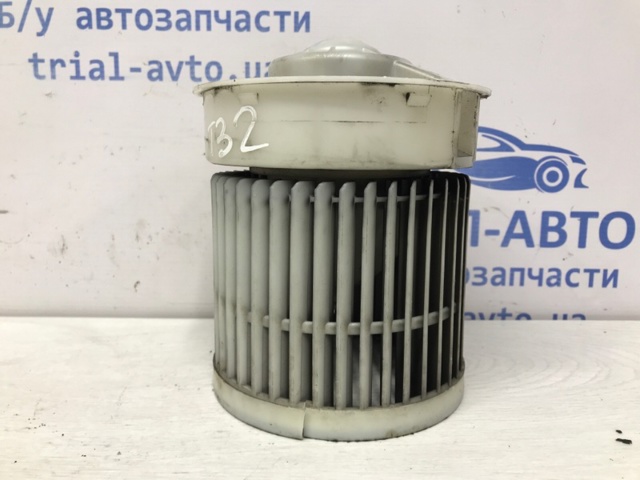 Вентилятор грубки 272264BA0A NISSAN