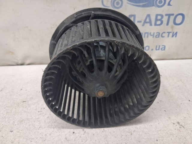 Вентилятор грубки 27226AX105 NISSAN