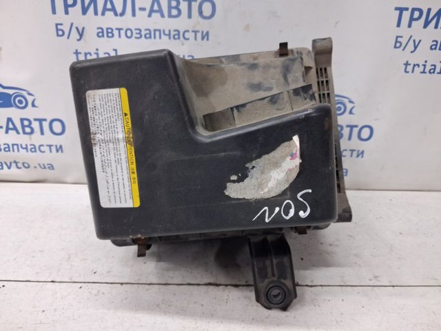 Корпус повітряного фільтра, верхня частина 281113K010 HYUNDAI