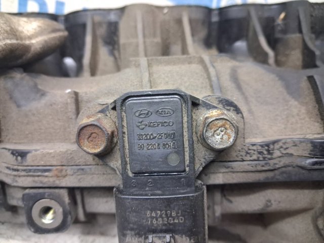 Колектор впускний 283102F650 HYUNDAI