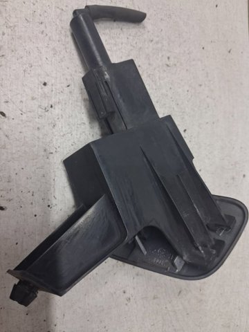 Сопло омивача фари передньої, правої 28611BR00A NISSAN