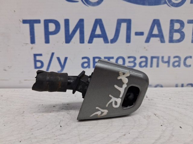 Форсунка омивача фари передньої, правої 28641JG40A NISSAN