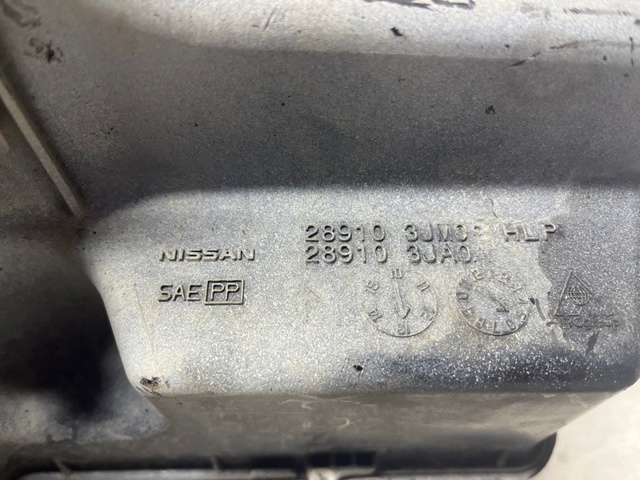 Бачок омивача лобового скла 289103JA0B NISSAN