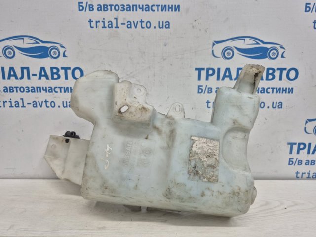 Бачок омивача лобового скла 289104EA0A NISSAN