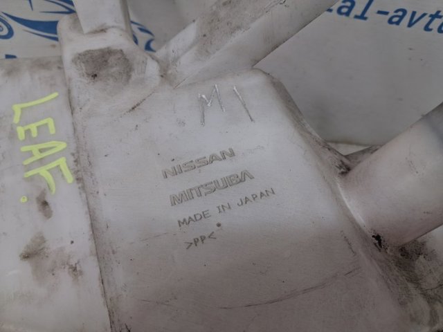 Бачок омивача скла 289105SK0A NISSAN