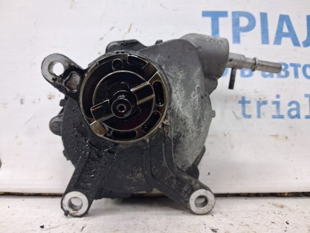 Насос вакуумний 293000R010 TOYOTA