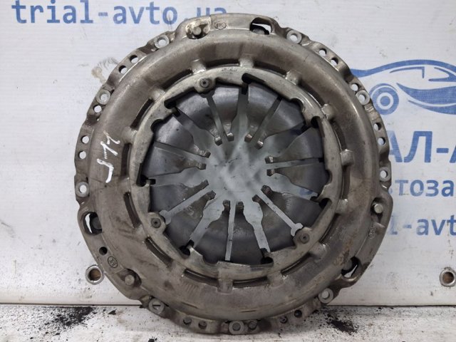 Комплект зчеплення (диск, корзина, підшипник) 3020500Q0F NISSAN