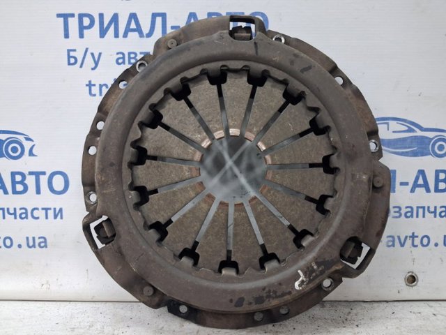 Натискний диск зчеплення 3121060220 TOYOTA