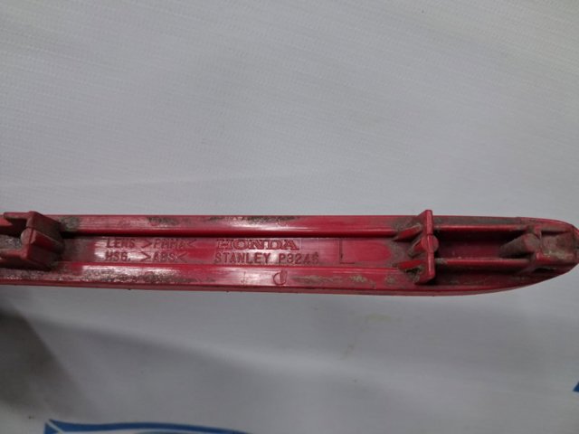 Катафот (відбивач) заднього бампера, лівий 33555SEA013 HONDA