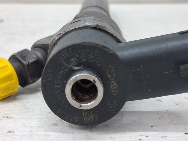 Форсунка інжектора 338002A800 HYUNDAI