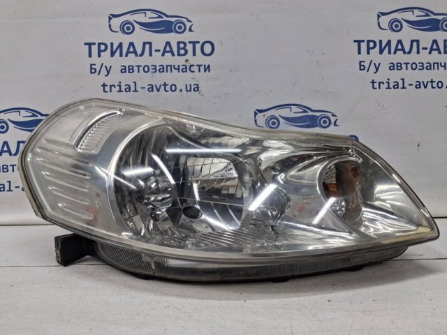 Основна фара - вставка 3512080J20 SUZUKI