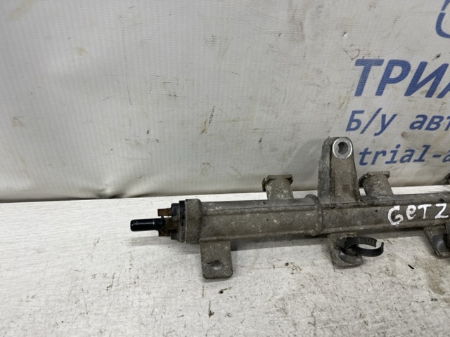 Розподільник палива 3530426610 HYUNDAI