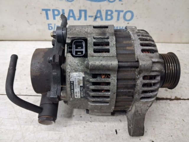 Авто генератор 3730027030 HYUNDAI