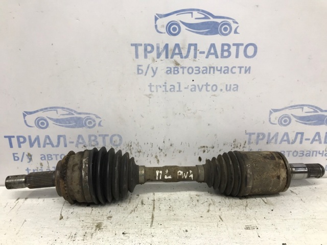 Піввісь передня ліва 3815A199 MITSUBISHI