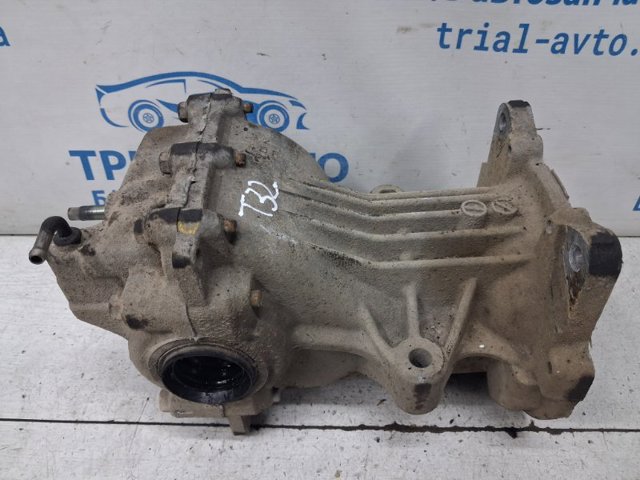Редуктор колісний моста заднього 383004BF0A NISSAN