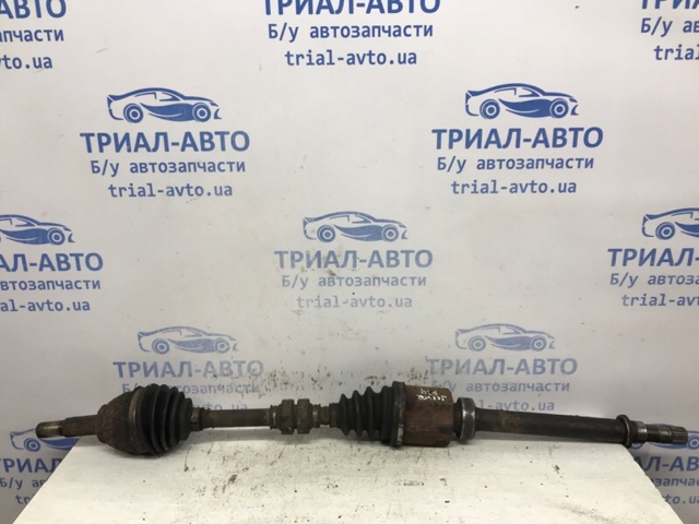 Привід правий 391001KB0B NISSAN