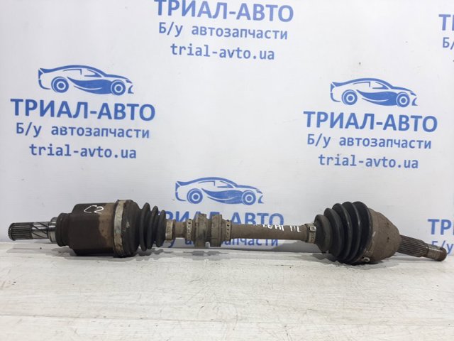 Піввісь передня ліва 391011KA0A NISSAN