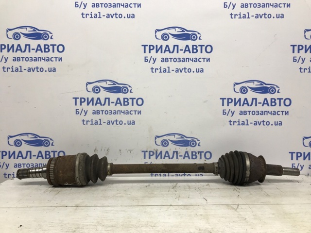 Піввісь задня, права 396004GB0A NISSAN
