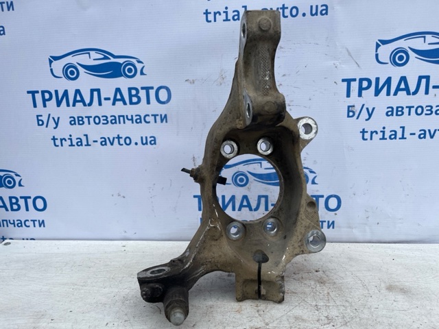 Цапфа передня ліва 400153JA0A NISSAN