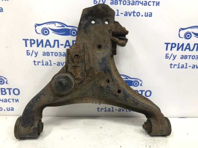 Важіль передній лівий 4013A209 MITSUBISHI