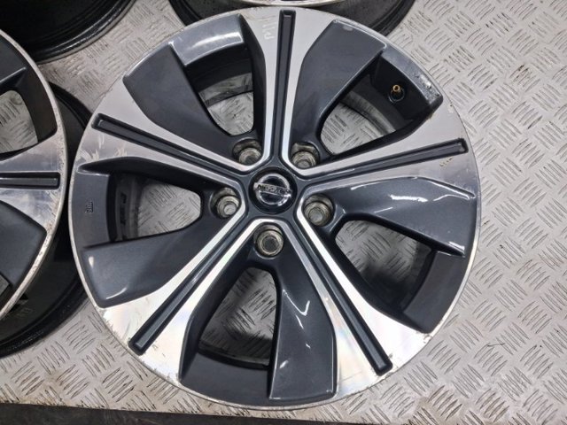 Диски колісні литі (легкосплавні, титанові) 403005SH3E NISSAN
