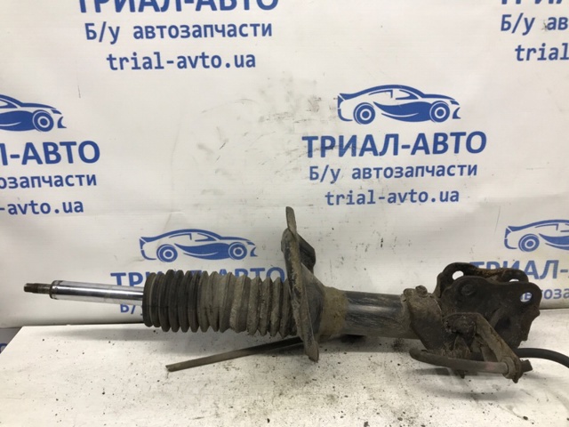 Ліва передня стійка 4060A065 MITSUBISHI