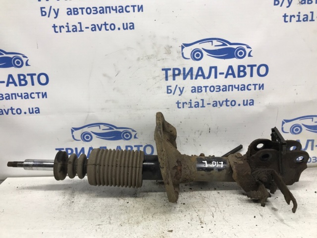 Стійка передня, ліва 4060A065 MITSUBISHI