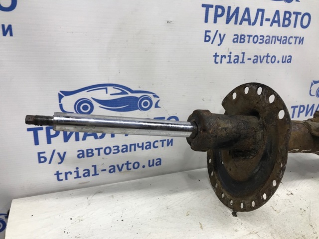 Ліва передня стійка 4060A513 MITSUBISHI