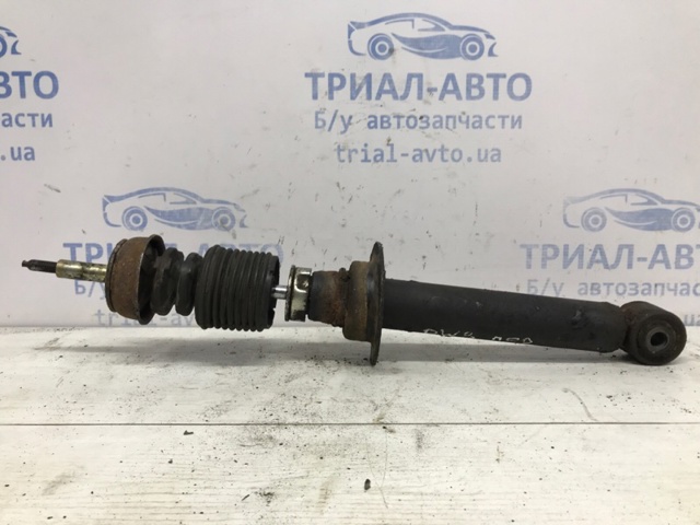 Амортизатори передні 4062A024 MITSUBISHI