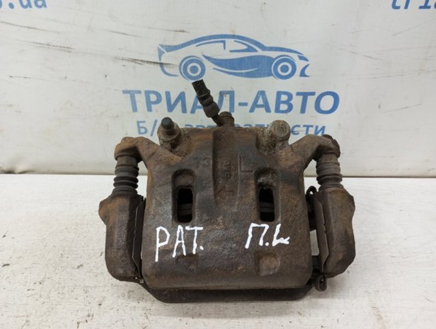 Супорт гальмівний, передній, лівий 41011EB32A NISSAN