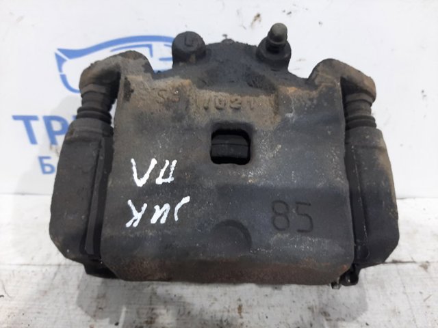 Супорт гальмівний, передній, лівий 41011ET00A NISSAN