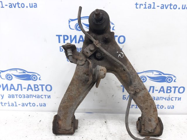 Балансир підвіски задній правий 4110A076 MITSUBISHI