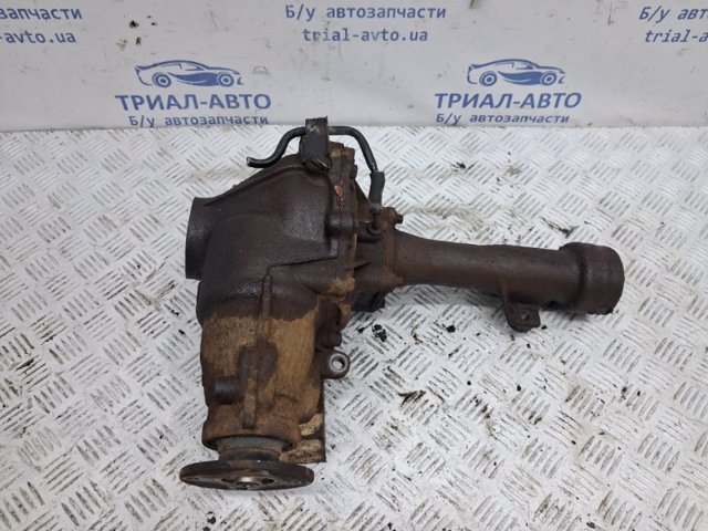 Редуктор переднього моста 411103D430 TOYOTA